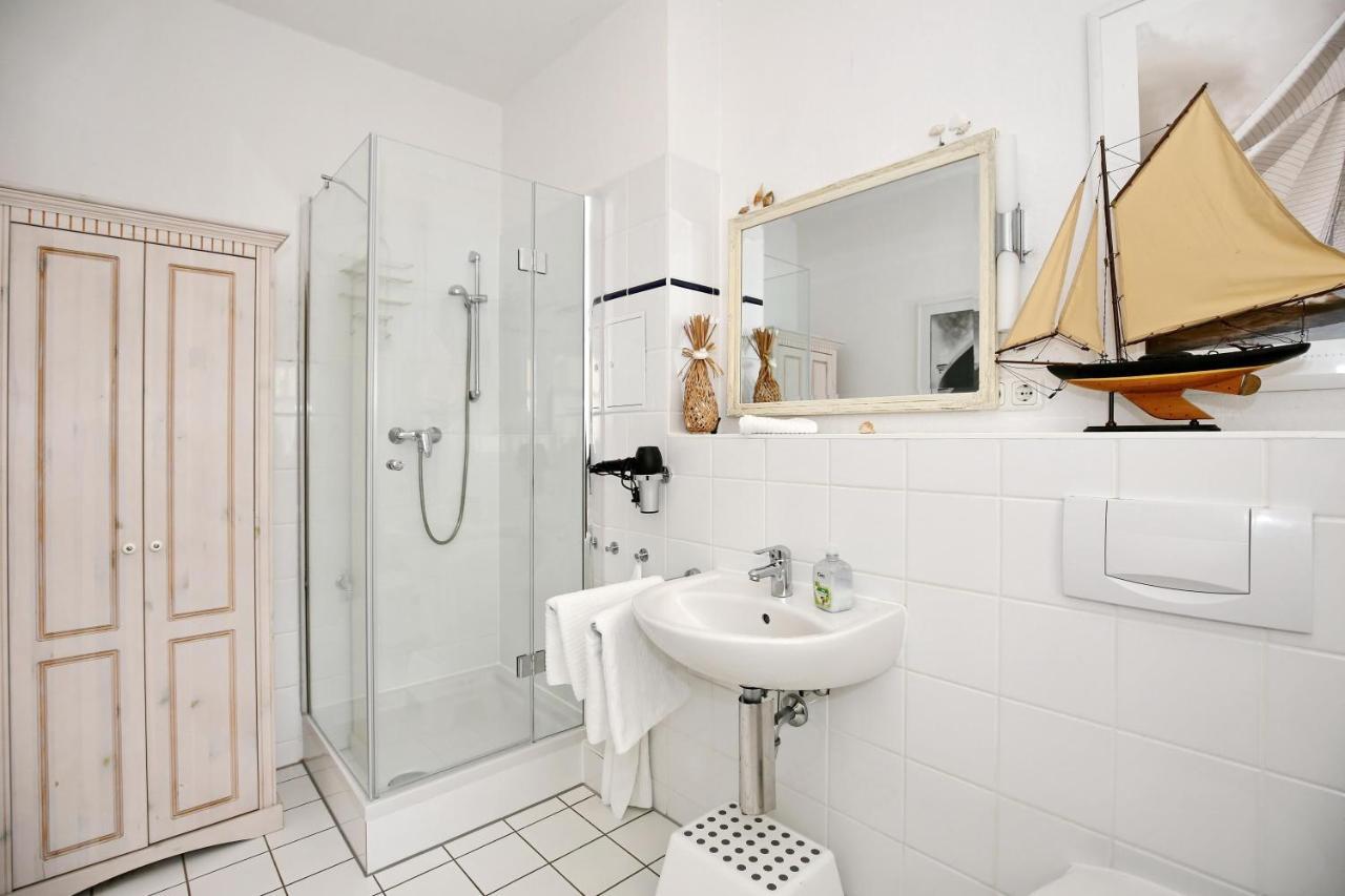 Villa Baade Wohnung 01 Kuehlungsborn Luaran gambar