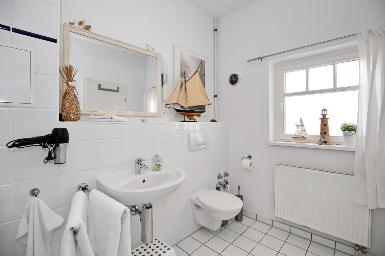 Villa Baade Wohnung 01 Kuehlungsborn Luaran gambar